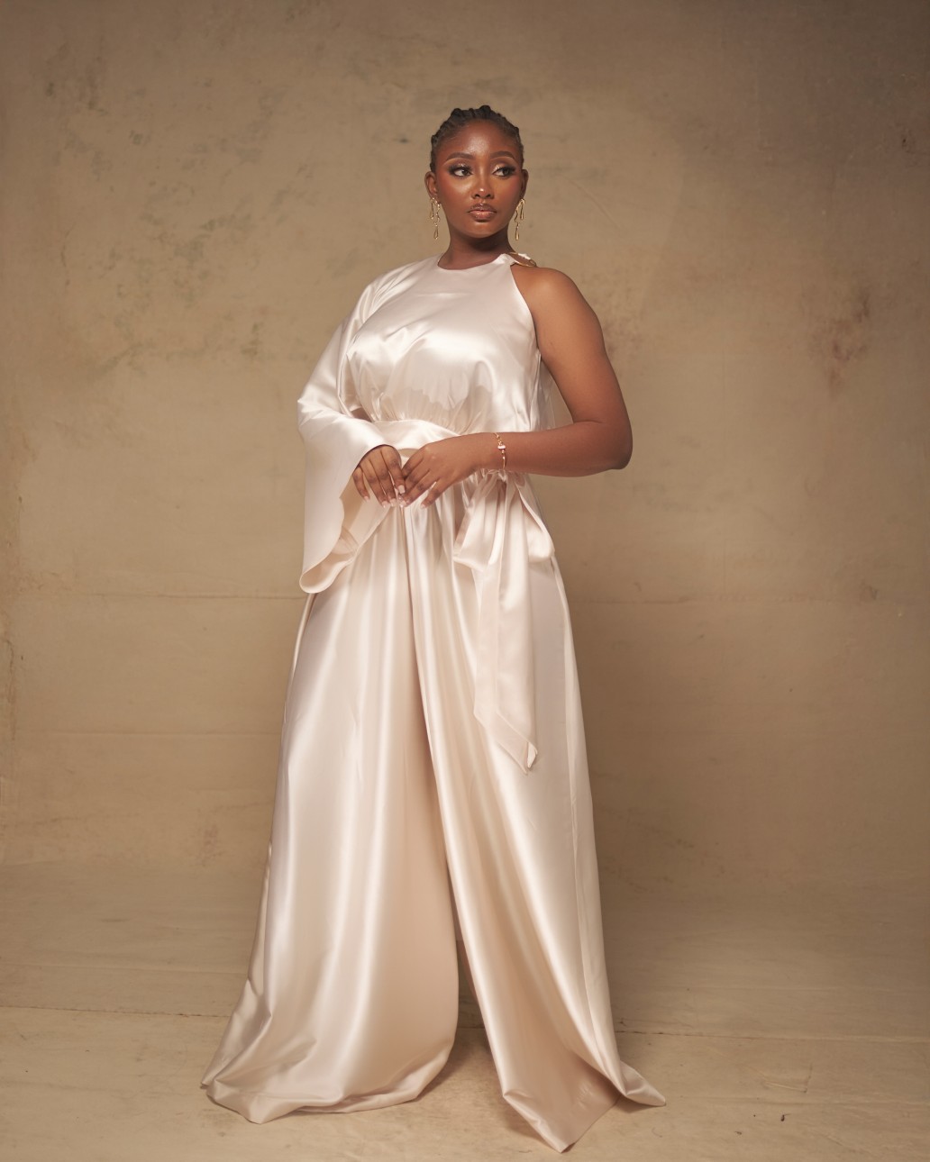 Ayoade Set (1)